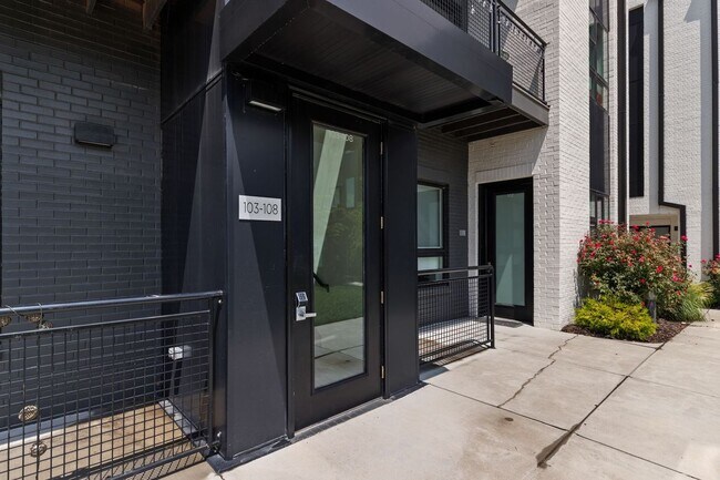 Foto del edificio - 542 Southgate Ave