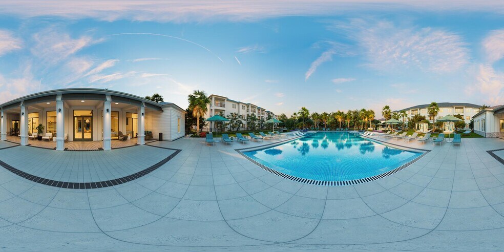 Marlowe Tomoka Village