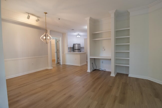 Building Photo - 2012 Telfair Way
