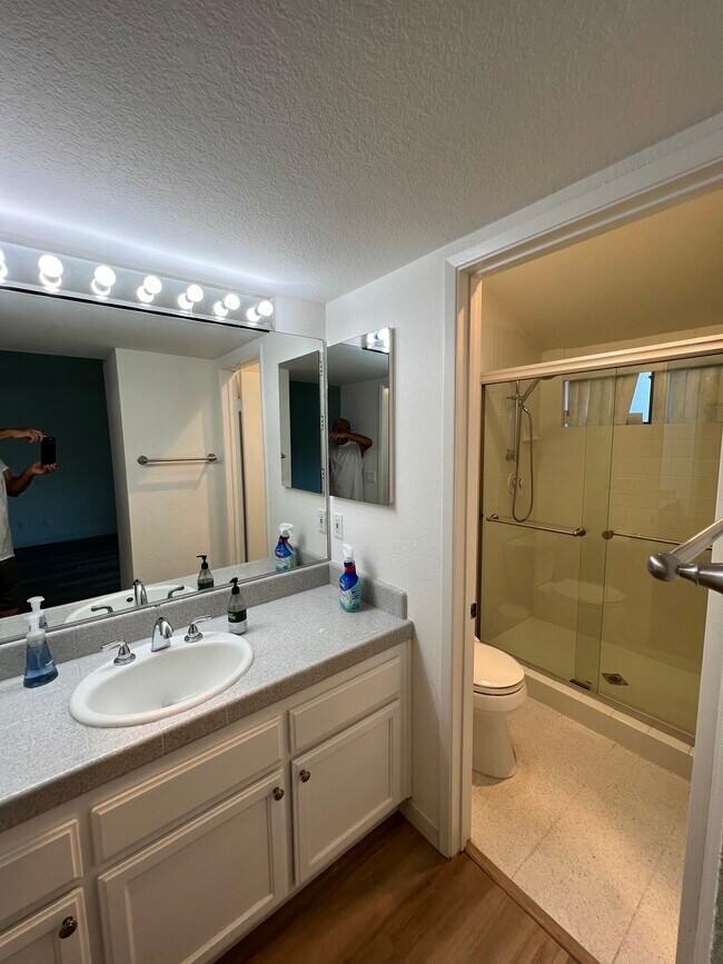 Foto del edificio - 21930 Marylee St