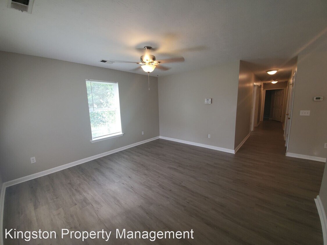 Primary Photo - 4 br, 2 bath House - 761 Florence Ave.