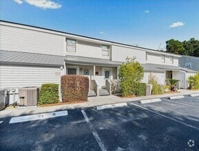 Building Photo - 63 Sea Island Rd