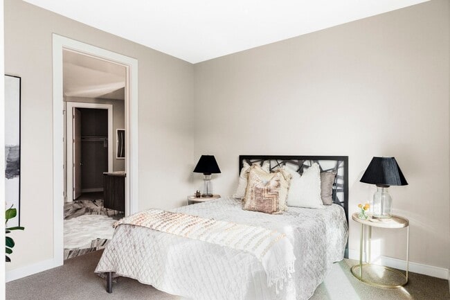 Foto del edificio - 1 Bedroom condo in Denver