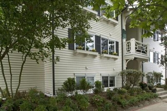 Foto del edificio - $2500-3Beds 2BA W/D 2 reserved parking, po...