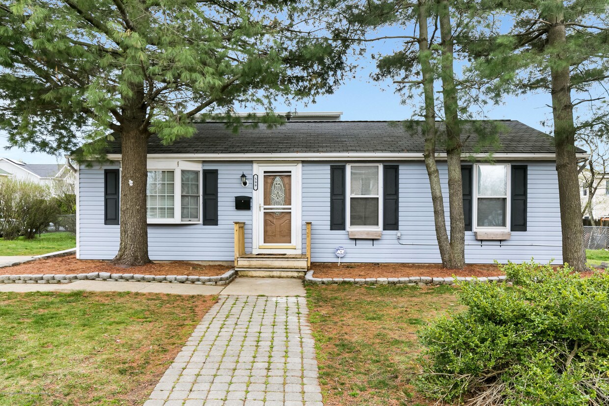 599 Keyport Ave, Keyport, NJ 07735 House Rental in Keyport, NJ
