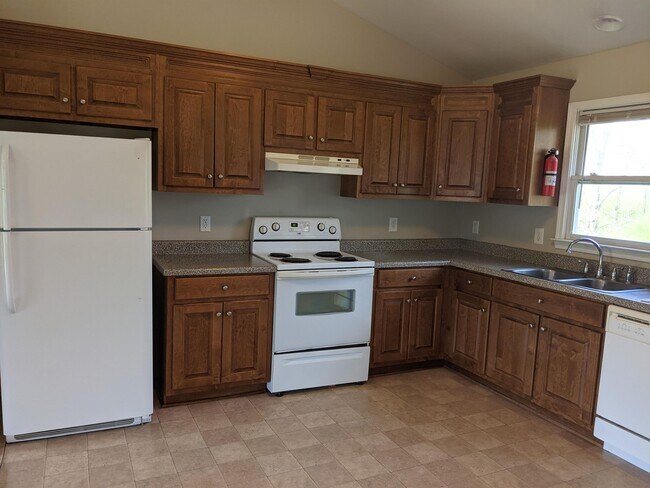 Building Photo - 139 Zachary Dr