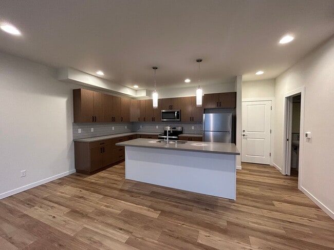 Building Photo - 4229 Cameo Lane