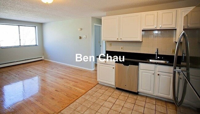 Photo - 14 Murdock St Apartment