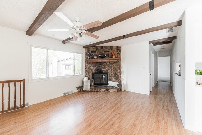 Building Photo - 1707 Cedarbrook Ct