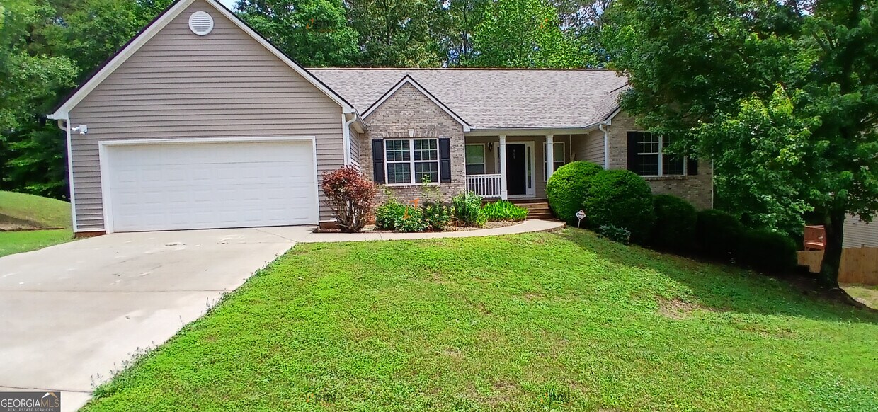 Foto principal - 809 Wellington Dr
