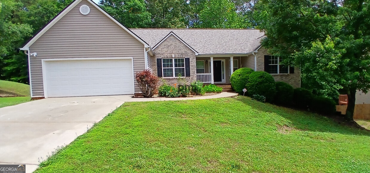 Primary Photo - 809 Wellington Dr