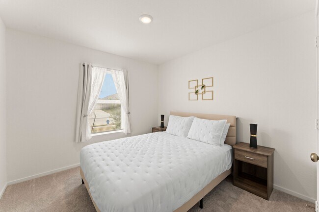 Foto del edificio - 29022 Rustic Windmill Wy