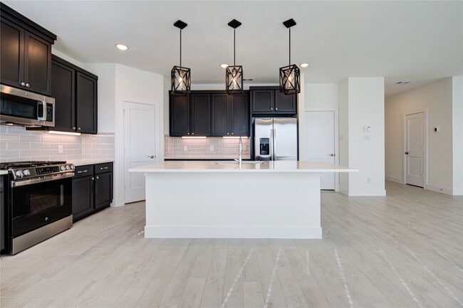 Building Photo - 7630 Meadow Mouse Ln