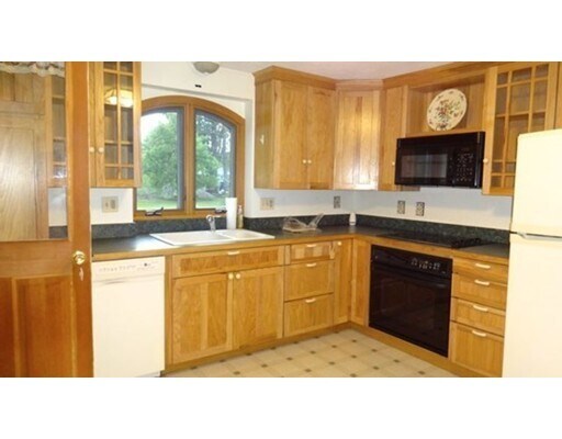 Building Photo - 27 Van Meter Dr