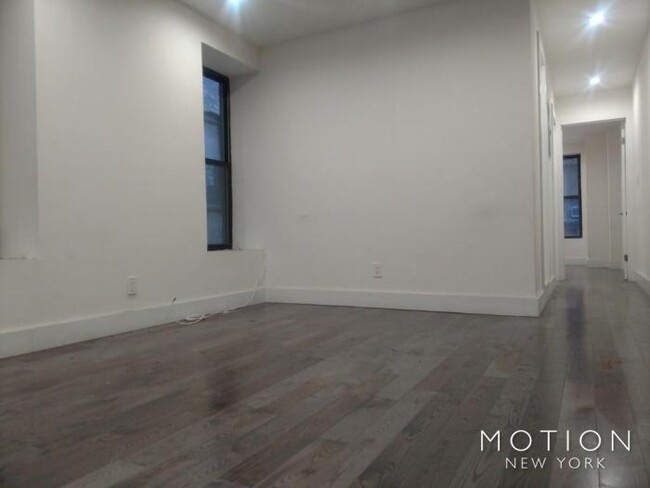 Building Photo - 4 bedroom in NEW YORK NY 10027