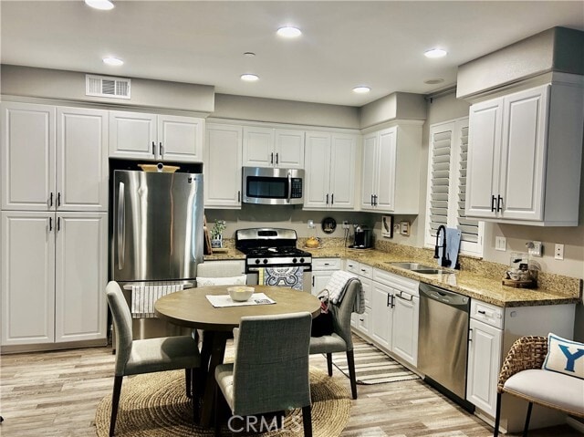 Primary Photo - 5 Wesley Way