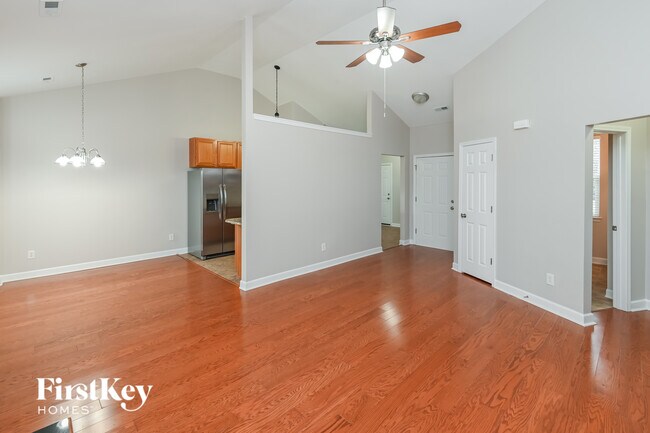 Foto del edificio - 4255 Kiser Woods Dr SW