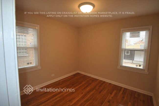 Building Photo - 6209 S Meade Ave