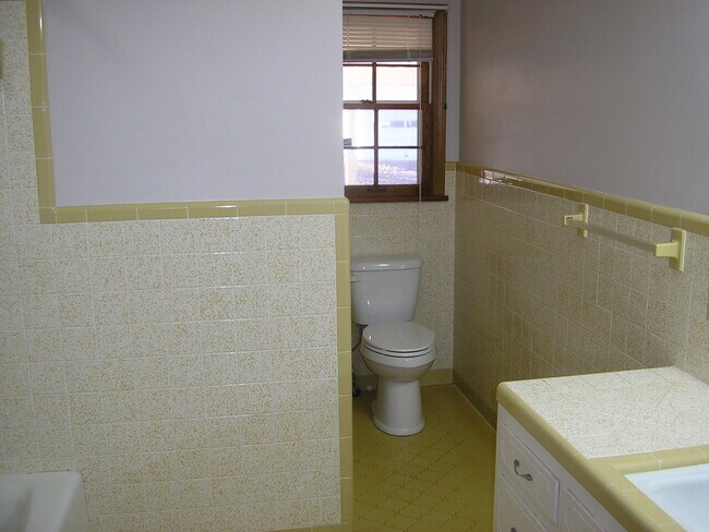 Foto del edificio - 2437 Smallhouse Road