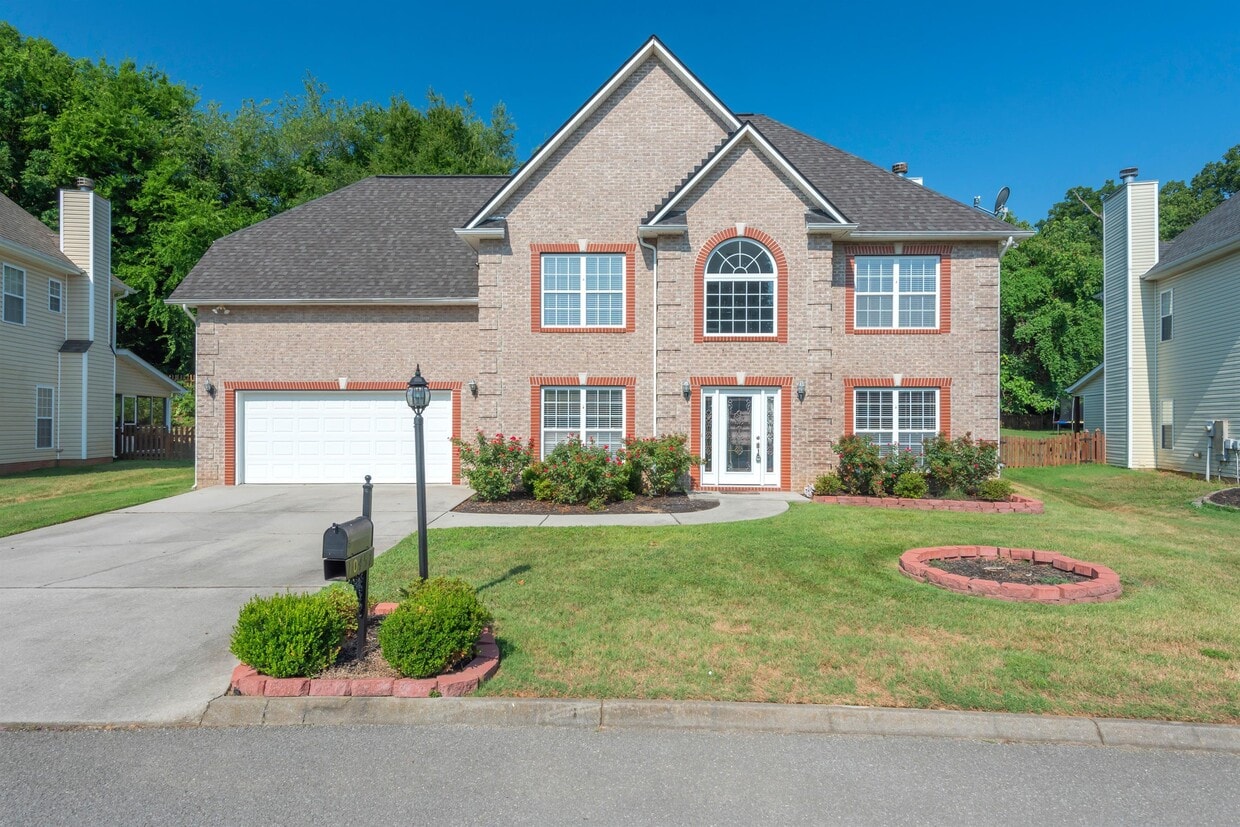 Photo - 10457 Almanac Ln (Knoxville, TN)