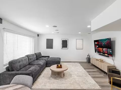 Photo - 10614 Eastborne Ave Townhome