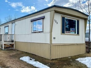 Building Photo - 9499 Brayton Dr