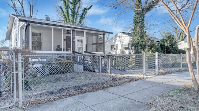 Building Photo - 123 Xenia St SE