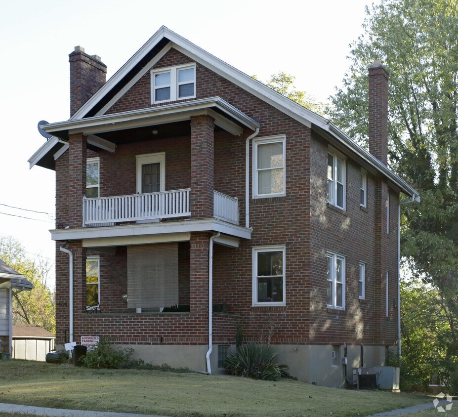 Foto del edificio - 6416 Coleridge Ave