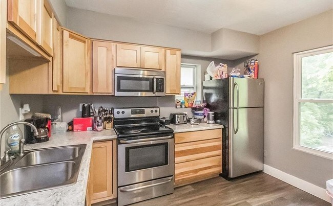 Upper Unit Kitchen - 2311 Carpenter Ave