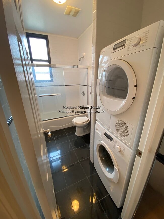 Building Photo - 5601 2nd Ave