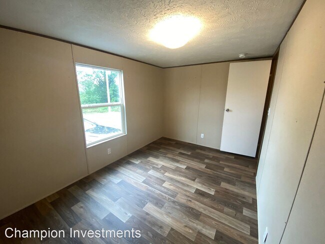 Foto del edificio - 2 br, 2 bath House - 208 Esther Court