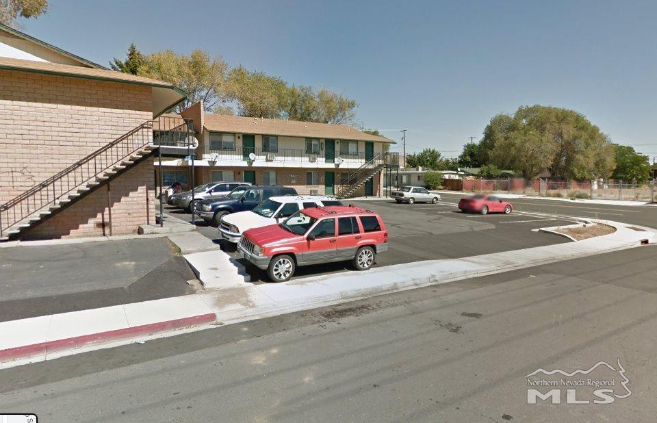 Primary Photo - 420 E Park St