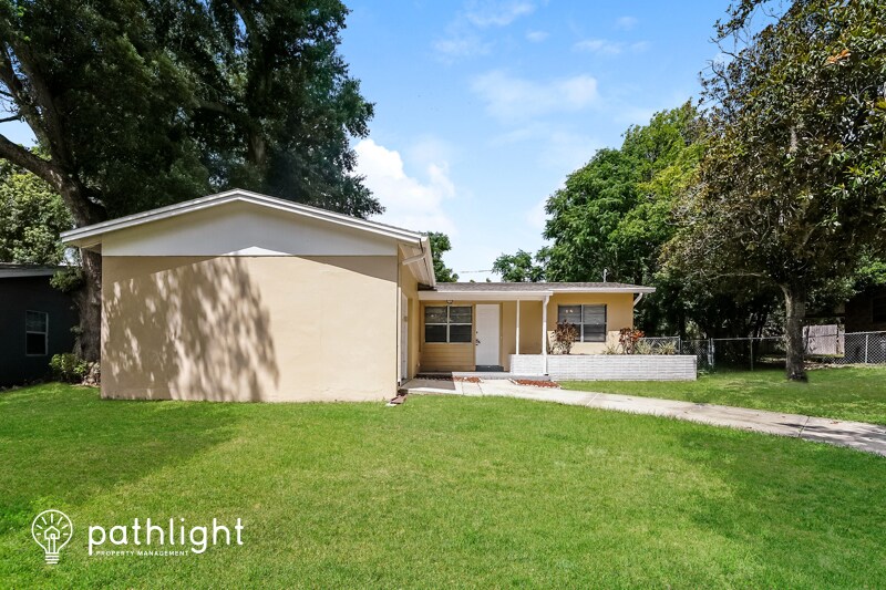Primary Photo - 1332 W Hartley Circle
