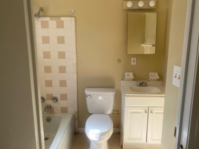 Foto del edificio - 410 Wells Ave