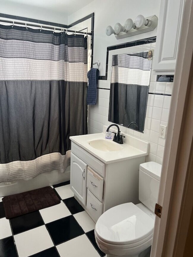 Foto del edificio - 607 E 2750 N