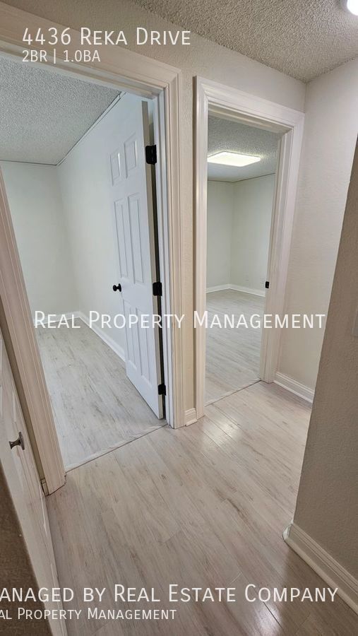 Foto del edificio - 4436 Reka Dr