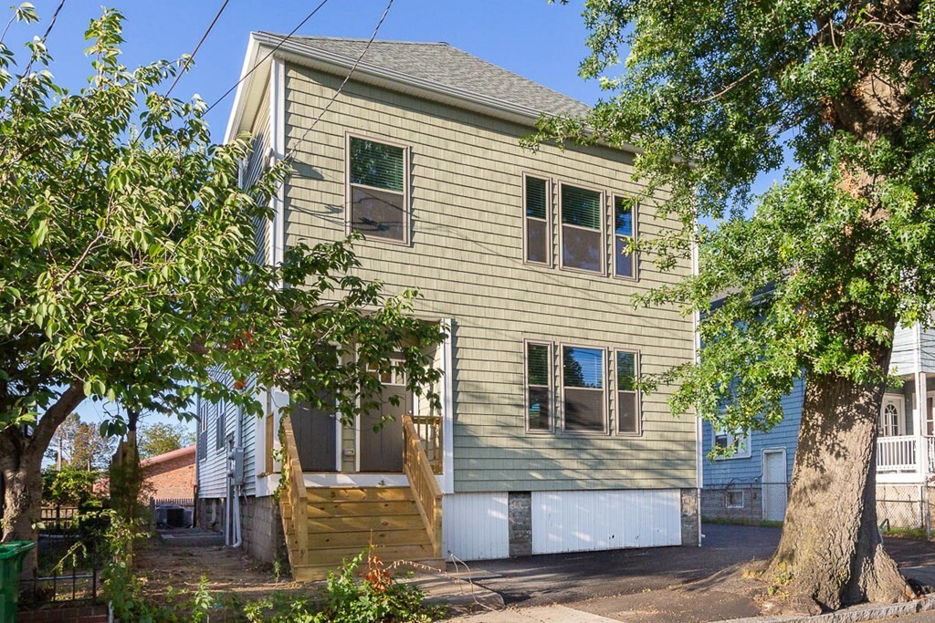 Primary Photo - 27 1st St