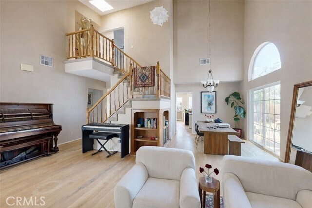 Foto del edificio - 5637 Redwood Ave