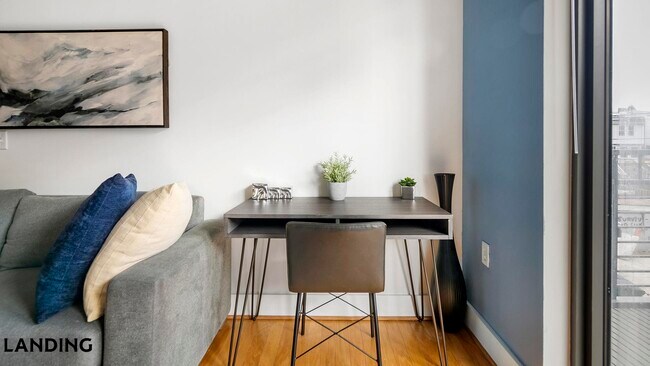 Foto del edificio - 3801 Georgia Ave NW