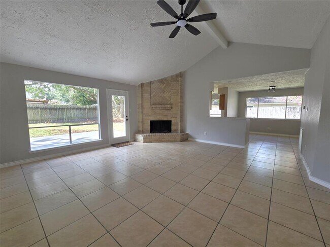 Foto del edificio - 4835 Owens Creek Ln