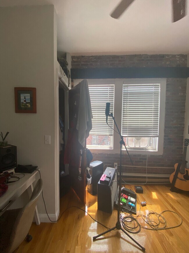Foto del edificio - 47 Linden St