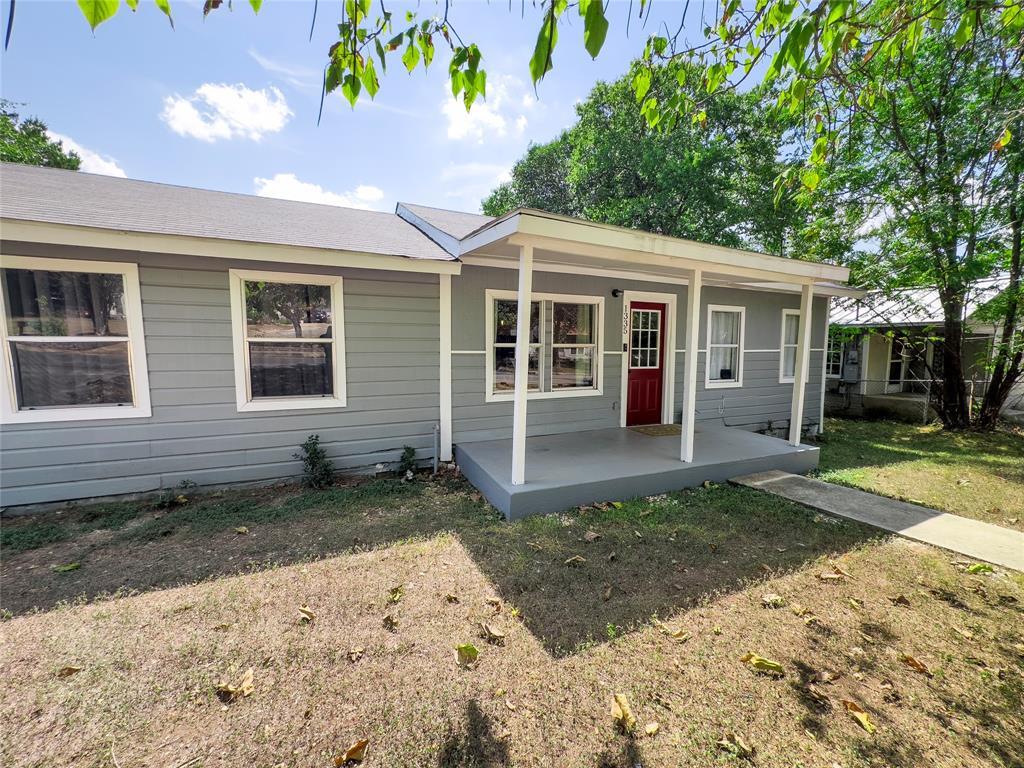 Primary Photo - 1335 Belvin St