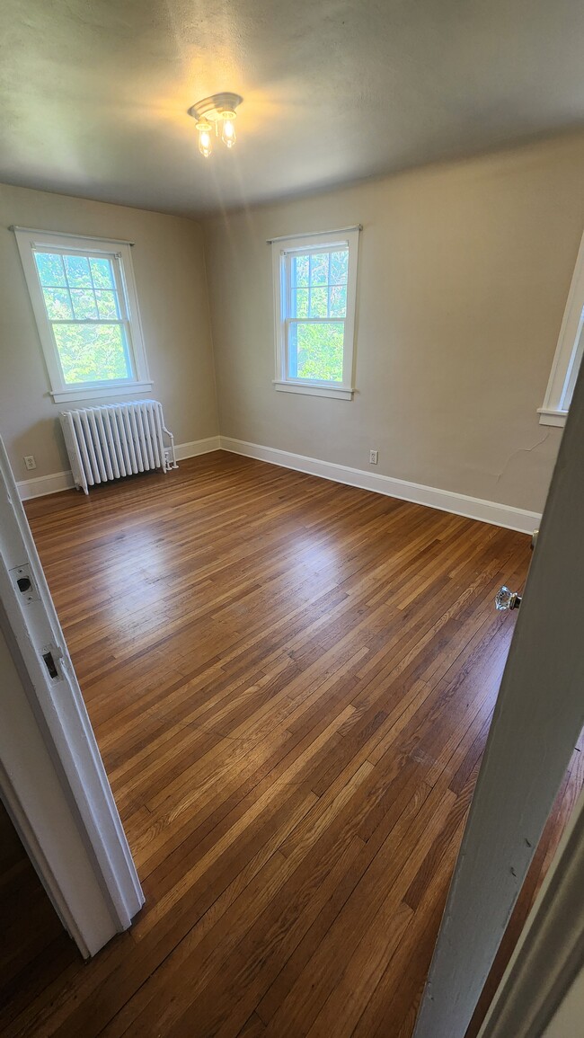 NE bedroom 1 - 2029 Edgerton St