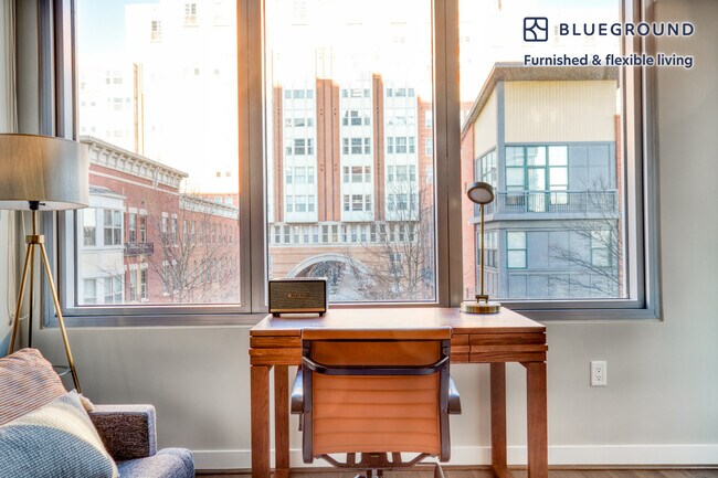 Foto del edificio - 1122 N Hudson St