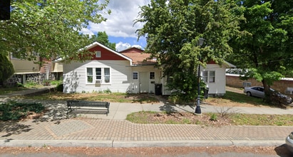 Building Photo - 211-217 College Ave