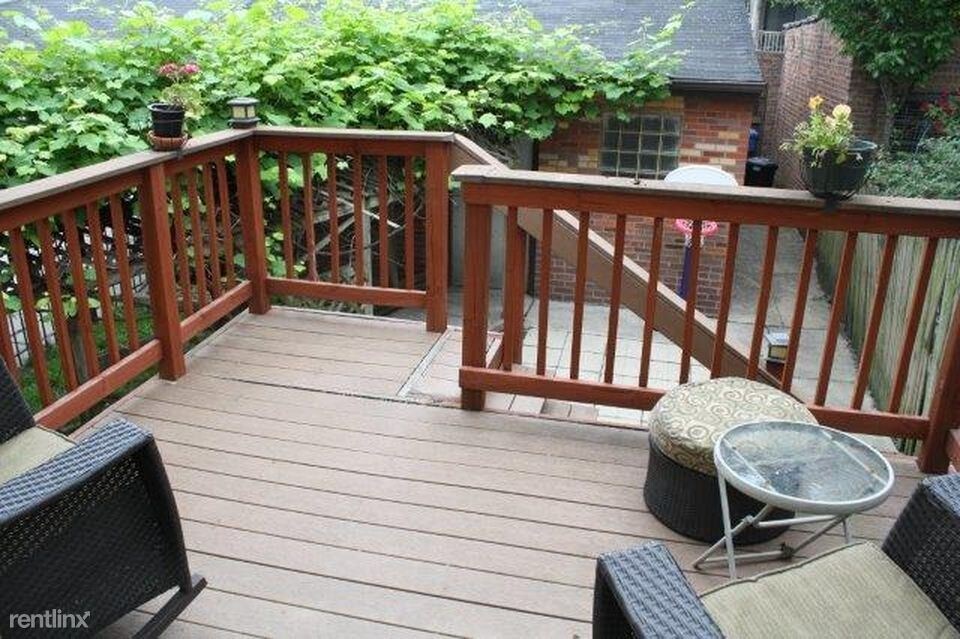 Foto del edificio - 1245 N Rockwell St