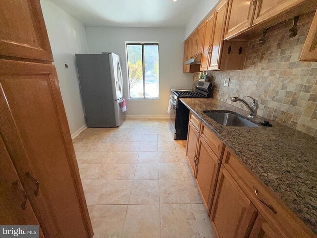 Foto del edificio - 423 Sonora Ct