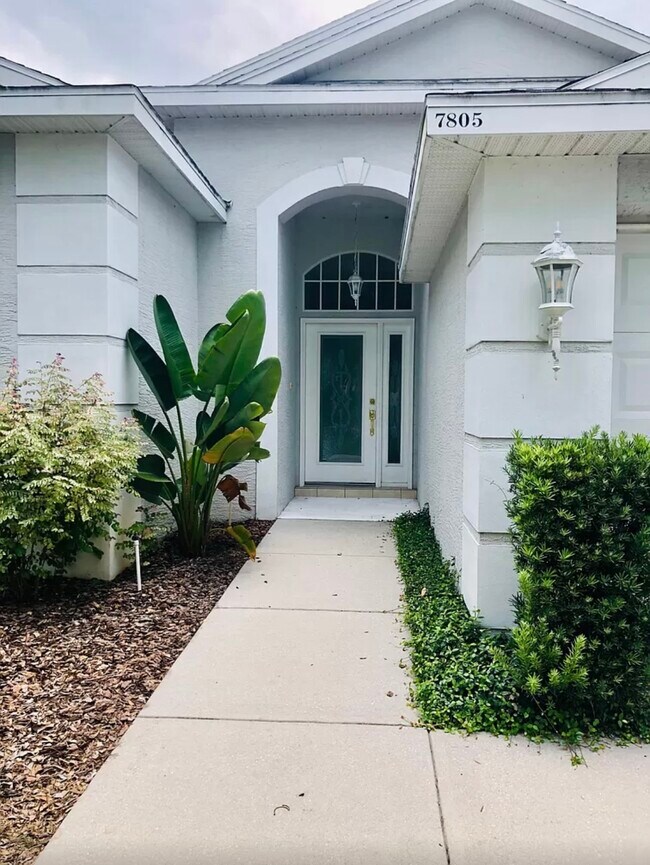 Building Photo - 7805 Brisbane Ct