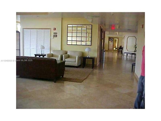 Building Photo - 3500 Coral Wy