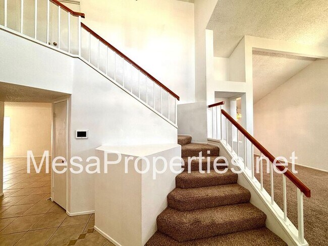 Foto del edificio - 14581 King Canyon Rd